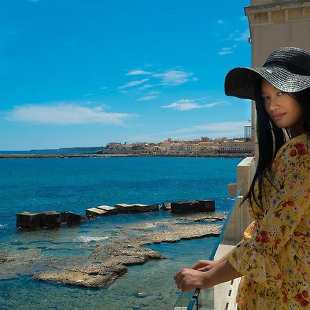 Re Dionisio Luxury Suites Siraküza Dış mekan fotoğraf