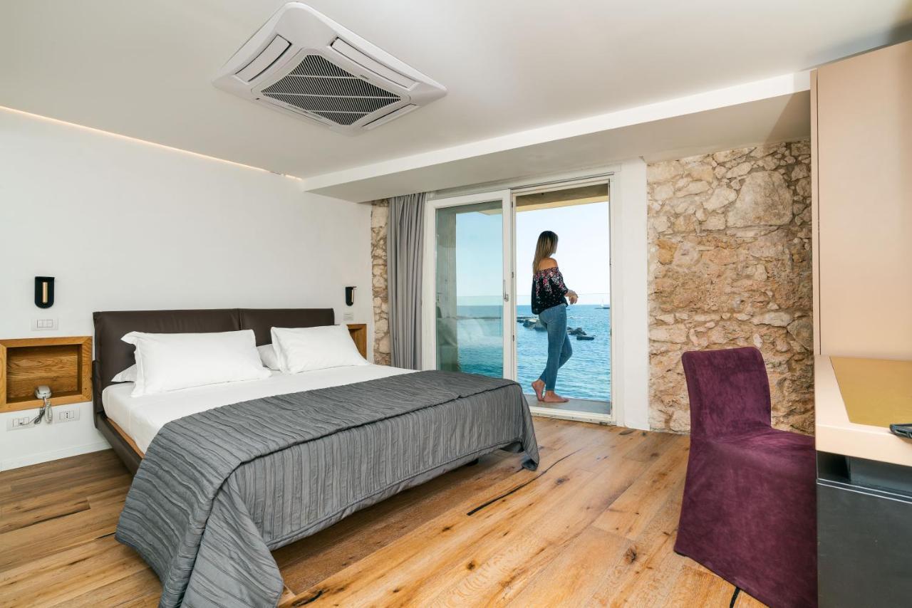 Re Dionisio Luxury Suites Siraküza Dış mekan fotoğraf
