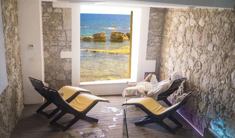 Re Dionisio Luxury Suites Siraküza Dış mekan fotoğraf
